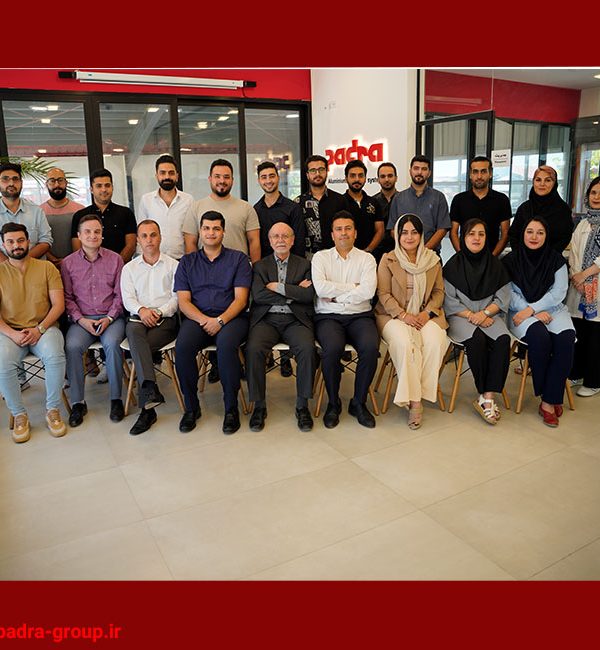 بازدید جناب آقای صداقت رئیس محترم هیئت مدیره‌ی شرکت ویستا‌‌بست از کارخانه پادرا