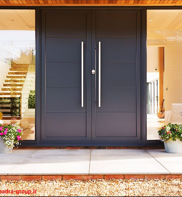 تاثیر درب ورودی یو پی وی سی ساختمان بر ارزش ساختمان