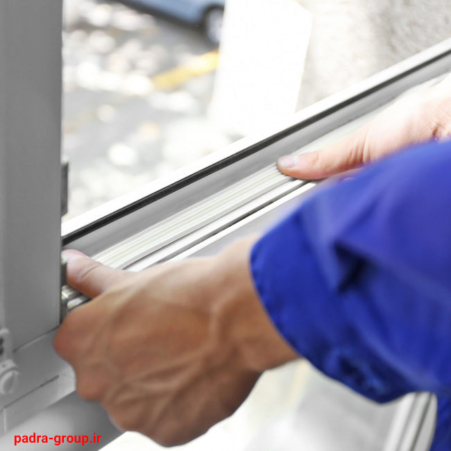 بررسی علل و پیامد های فرسودگی درزگیر های پنجره های دوجداره