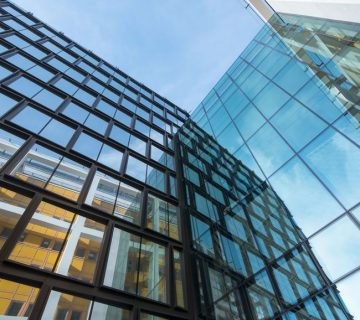 پنجره دوجداره برای ساختمان اداری