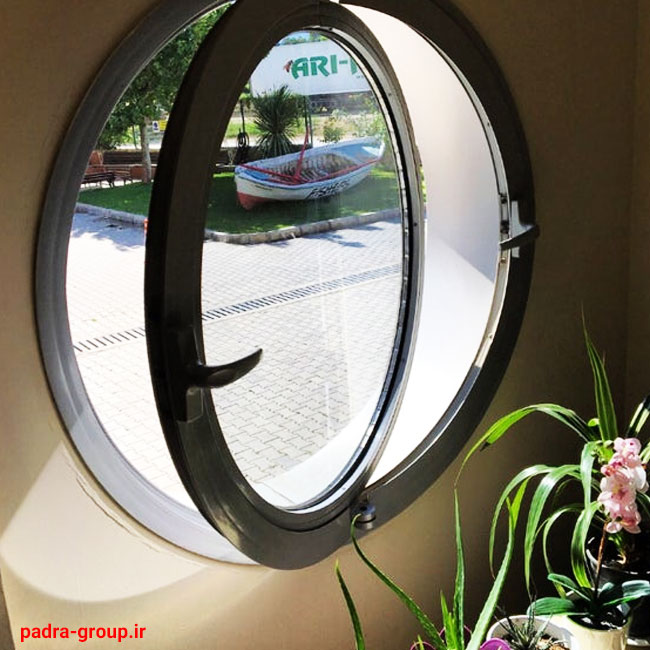 پنجره‌هایی که می‌چرخند! معرفی پنجره دوجداره محوری